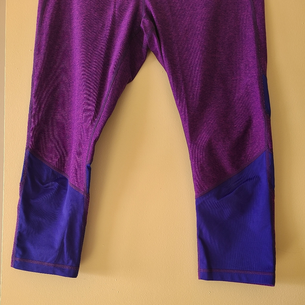 Zella capri leggings
